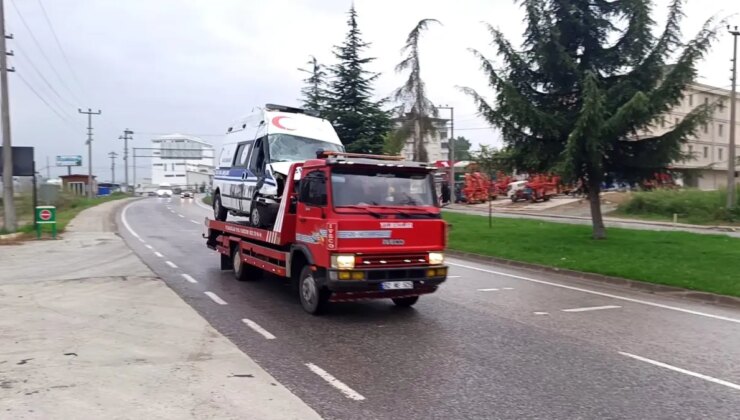 Ordu’da Ambulans Kazası: 4 Kişi Yaralandı