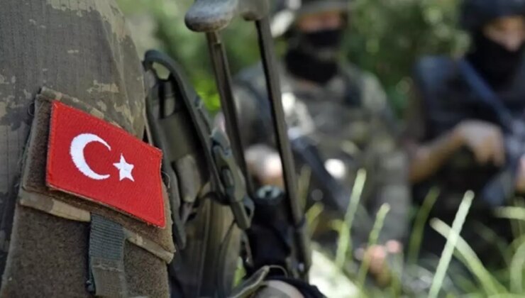 Tunceli’nin Ovacık ilçesinde askeri aracın kaza yapması sonucu 4 askerimiz şehit düştü